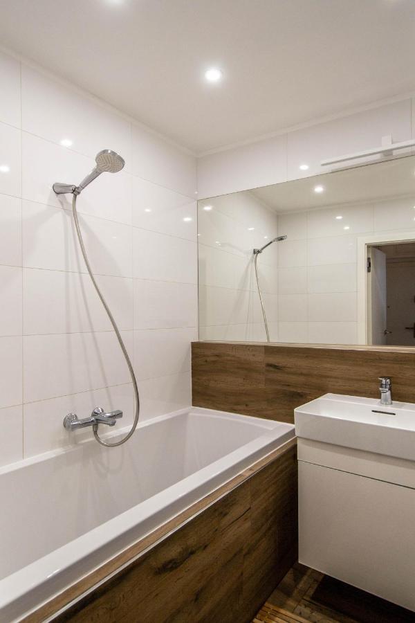Executive Bright Apt. By Ruterra Prague Exterior photo